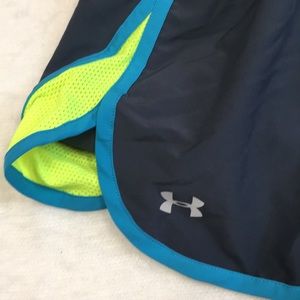 Under Armour Shorts - Under Armour Women's running shorts, small Under Armour Shorts - Under Armour Women's running shorts, small